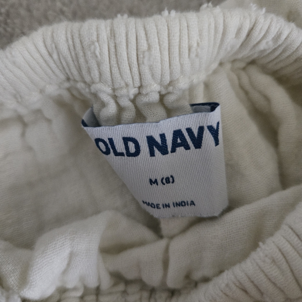 Old Navy Cream Ruffled Cold Shoulder Top - Picture 4 of 4
